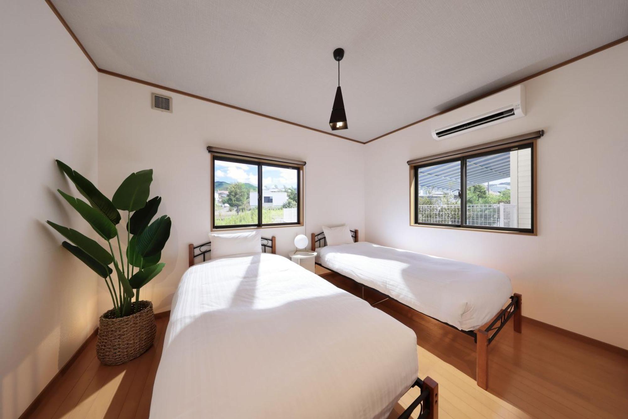 Crystal Besso Uminomachi Villa Shirahama Room photo